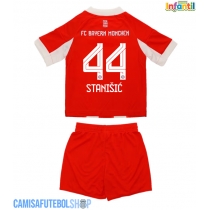 Camisa de time de futebol Bayern Munich Josip Stanisic #44 Replicas 1º Equipamento Infantil 2025-26 Manga Curta (+ Calças curtas)